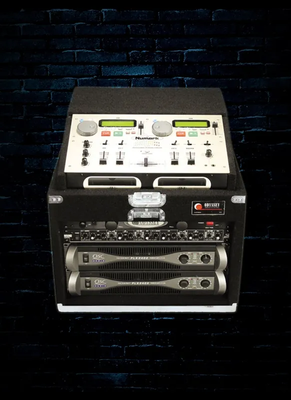 Exclusive Odyssey CNMCM106 Carpeted Numark Case with 6 Rack Spaces