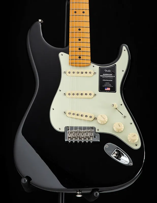 Seasonal Sale Fender American Professional II Stratocaster Black
