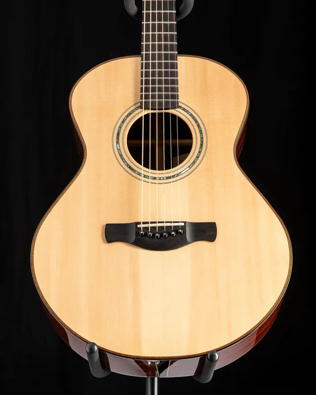 Genuine Used Eichelbaum Guitars Grand Concert