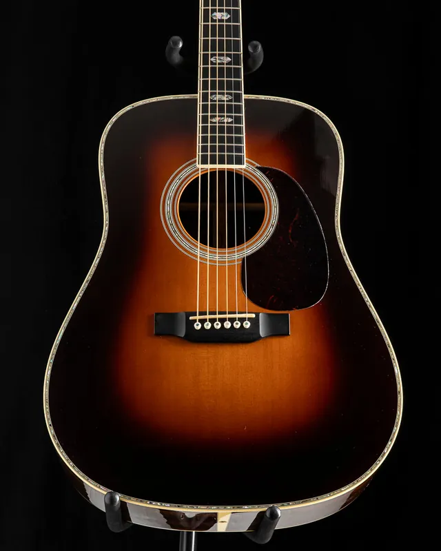 Used Martin 00-28VS Acoustic Guitar - Near Mint Condition Trusted Brand