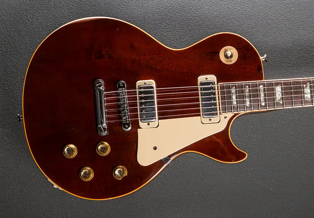 Express Delivery Les Paul Deluxe '76– Dave's Guitar Shop