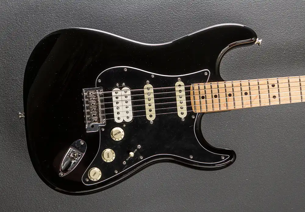 Price Drop Used Player HSS Strat '19– Dave's Guitar Shop