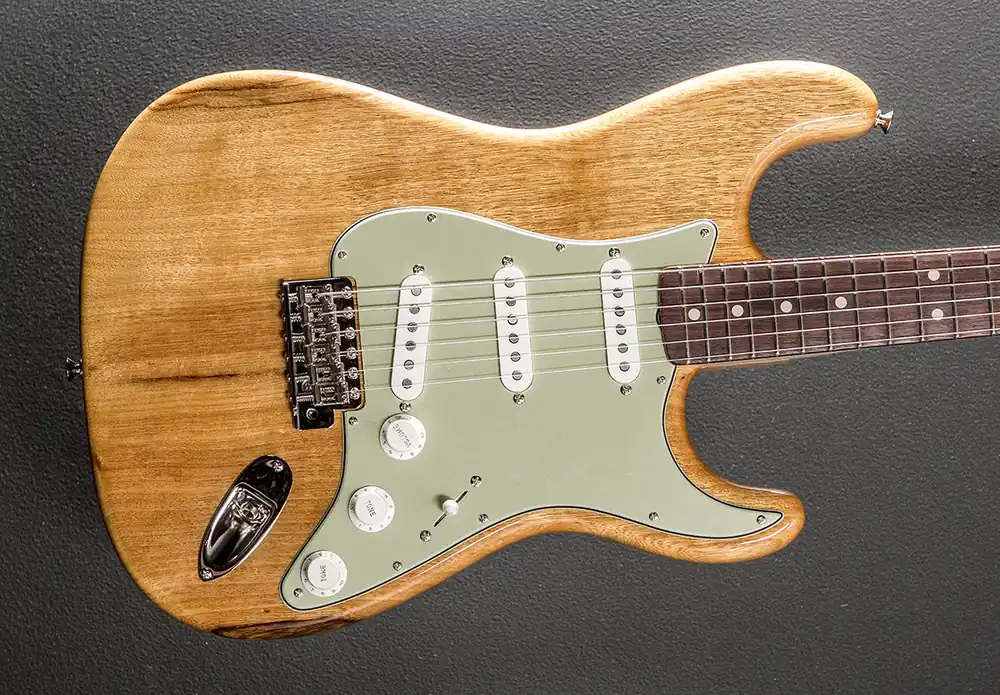 Seasonal Sale 1963 NOS Korina Strat– Dave's Guitar Shop