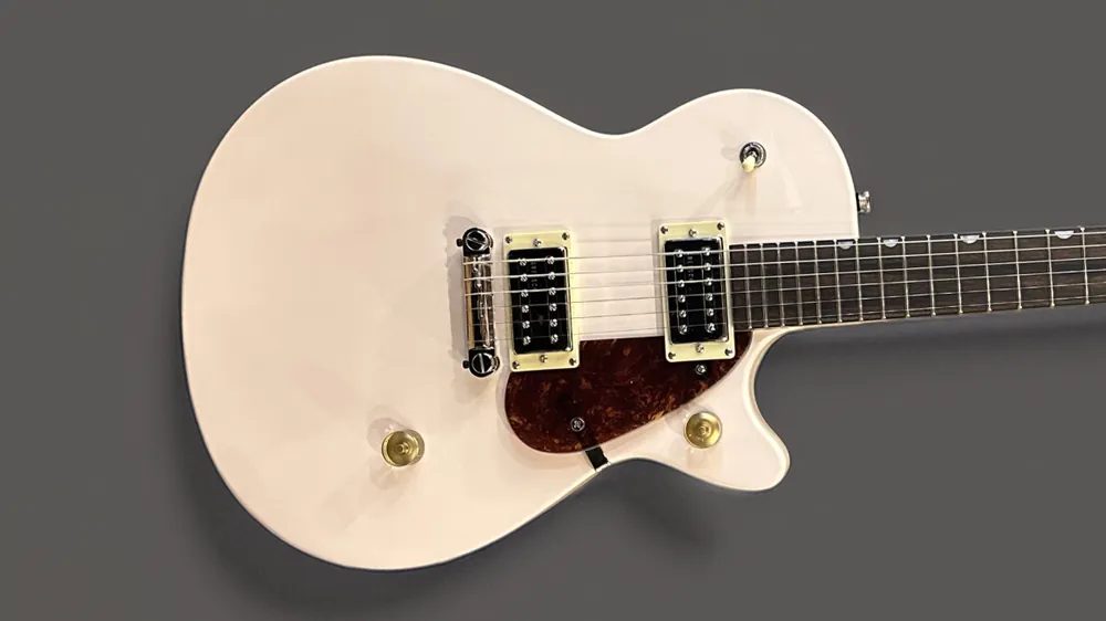 Used G2210 Streamliner™ Junior Jet™ Club '22– Dave's Guitar Shop Special Discount