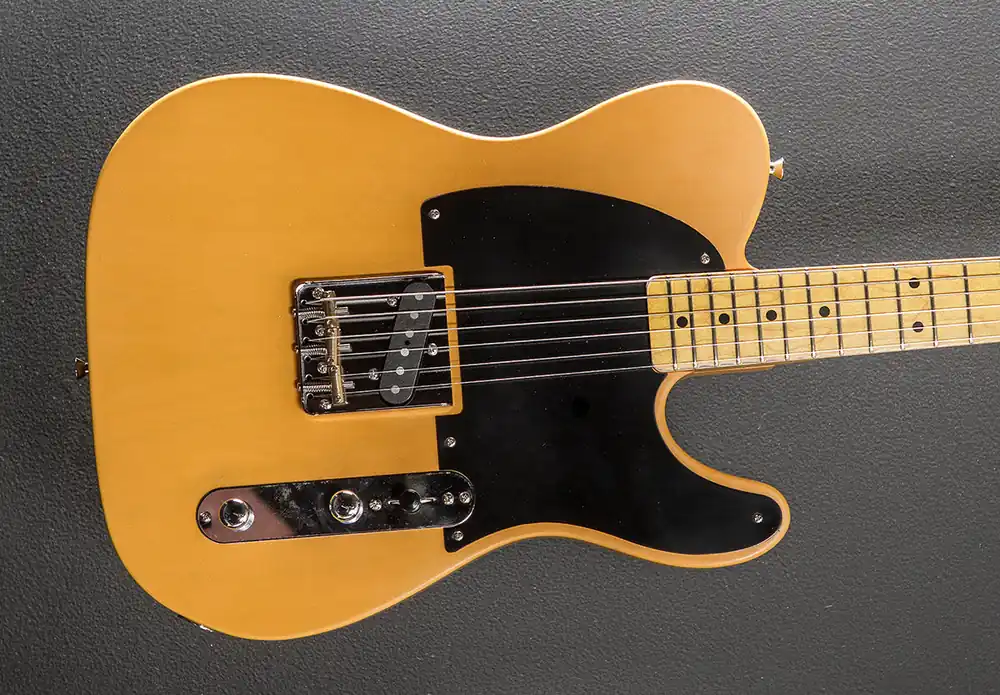 Last Chance E52 - Butterscotch Blonde– Dave's Guitar Shop