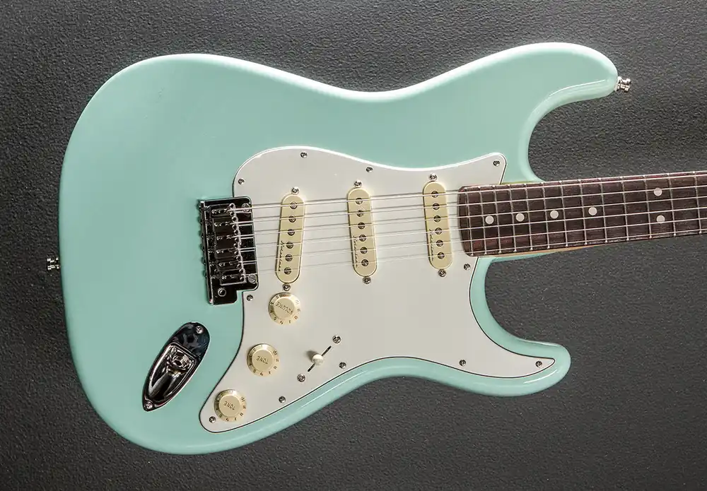 Express Delivery Jeff Beck Signature NOS Strat - Surf Green– Dave's Guitar Shop