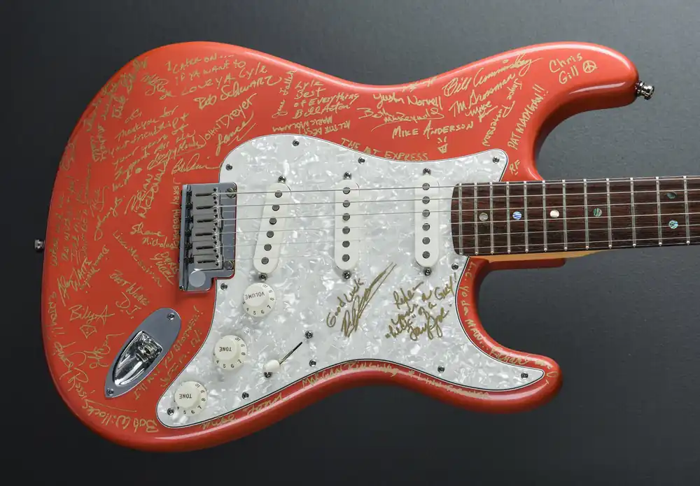 Used American Deluxe Stratocaster '00– Dave's Guitar Shop Secure Checkout