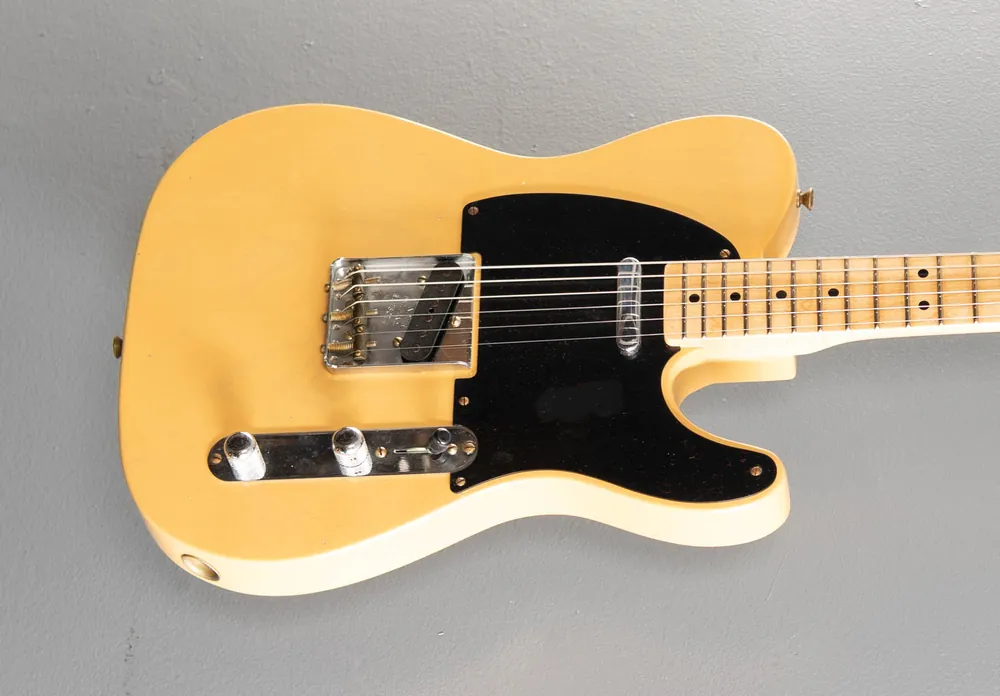 Warranty Included 1952 Journeyman Relic Telecaster - Nocaster Blonde– Dave's Guitar Shop