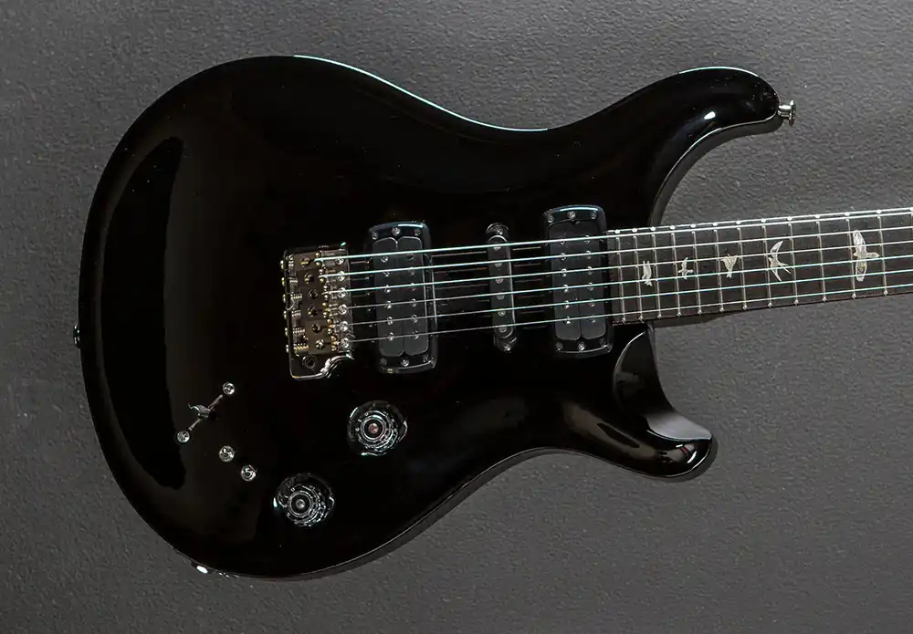 Modern Eagle V '24– Dave's Guitar Shop Reduced Price