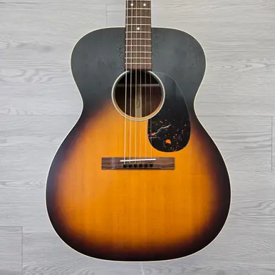 Certified Used Martin 000-17 WHISKEY SUNSET Solid Top Acoustic Guitar Sunburst