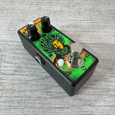 Used Dunlop JHMS1 - Authentic Hendrix '68 Shrine Series Fuzz Face Pedal Bargain