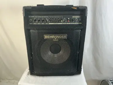 Professional Grade Used Behringer BXL900A BASS AMP Bass Combo Amplifier Other