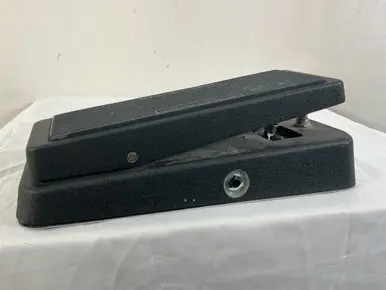 Used Dunlop CRY BABY Wah Pedal Modern