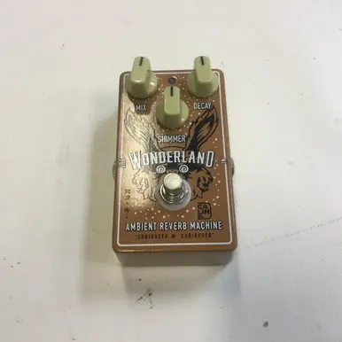 Used CaLine WONDERLAND Reverb Pedal Clearance