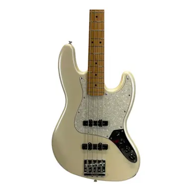 Used Fender 2021 Player Plus Active Jazz Bass Guitar White 4-String New Arrival