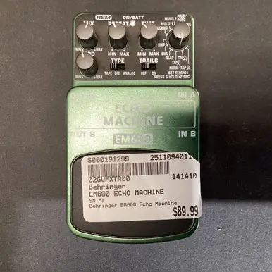 Used Behringer EM600 ECHO MACHINE Delay Pedal Modern