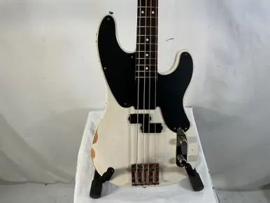 Fast Shipping Used Fender 2010 MIKE DIRNT PRECISION BASS MIM P Type Bass Guitar White 4-String