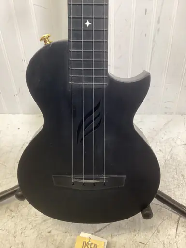 Used ENYA NOVA SOPRANO UKE Ukulele Black Clearance