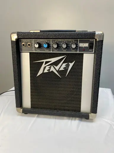 Luxury Used Peavey QOTSA SECRET WEAPON DECADE AMP 1 x 10 Solid State Amplifier 1 x 10