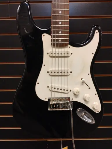 Luxury Used Silvertone SS-11 STRAT STYLE Electric Guitar Black 6-String