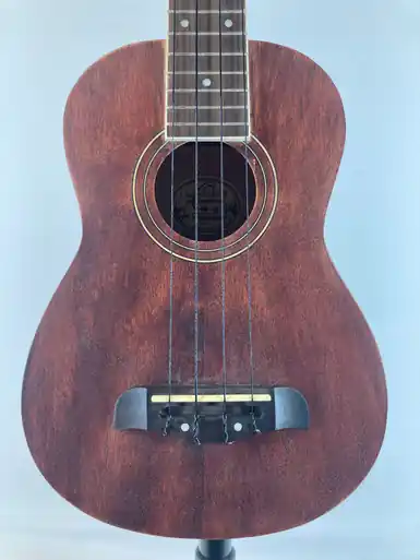 Used Oscar Schmidt OU-2E Ukulele Hot Picks