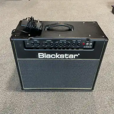 Top Pick Used BLACKSTAR HT CLUB 40 Tube Combo
