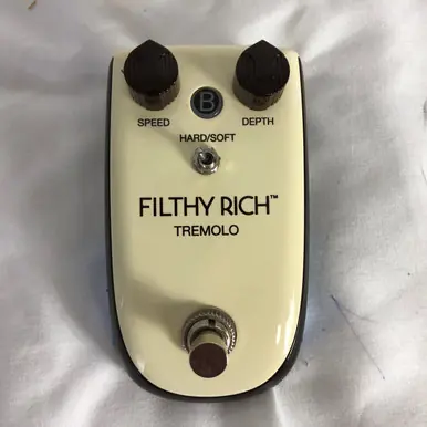 Budget Used Danelectro FILTHY RICH TREMOLO Tremolo Pedal