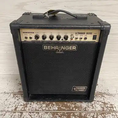 Hassle-Free Returns Used Behringer ULTRABASS BX300 1 x 10 Bass Combo Amplifier 1 x 10