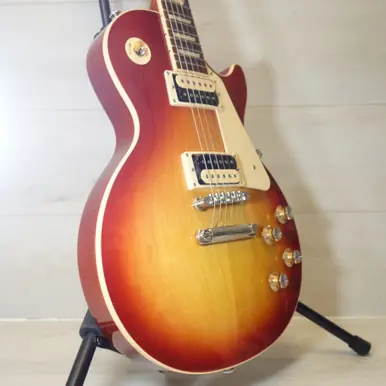 Money Back Guarantee Used Gibson 2019 CLASSIC Electric Guitar Cherry Sunburst 6-String