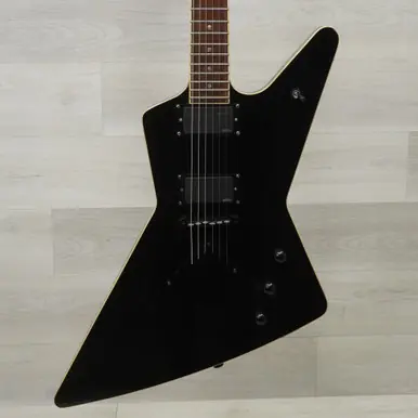 In Demand Used Dean Z 79 Pointy Electric Guitar Black 6-String