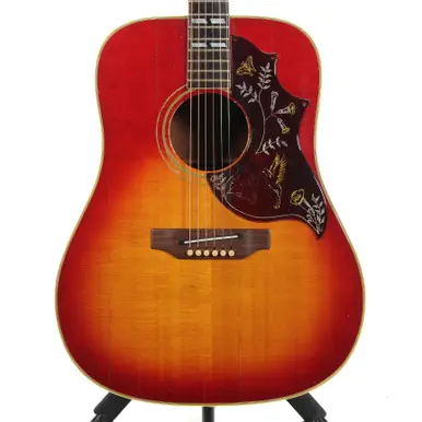Used Gibson HUMMINGBIRD 1966 Vintage Solid Top Acoustic Guitar Cherry Sunburst Fan Favorite