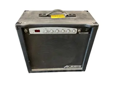 Discount Used Alesis SPITFIRE 60 1 x 12 Solid State Amplifier 1 x 12