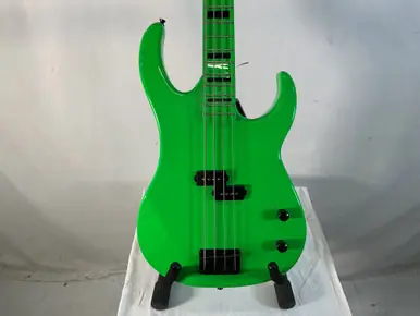 Used Dean NUCLEAR GREEN BASS Modern Metal Bass Guitar Green 4-String Genuine