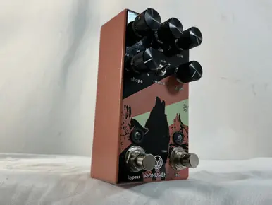 High Quality Used Walrus Audio MONUMENT V2 HARMONIC TREMOLO Tremolo Pedal