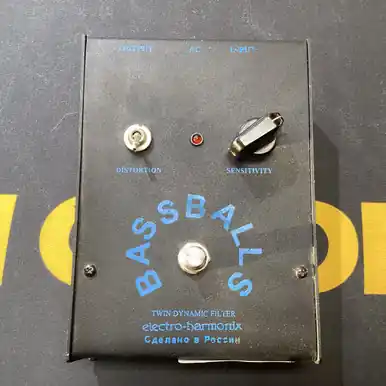 Used Electro Harmonix (E/H) BASSBALLS TWIN DYNAMIC ENVELOPE FILTER Filter Pedal Place Order