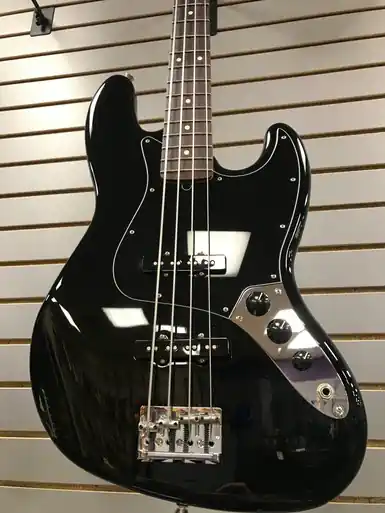 Used Fender AMERICAN PROFESSIONAL II JAZZ BASS J Type Bass Guitar Black 4-String Luxury