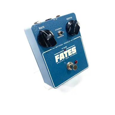 Used MYTHOS THE FATES ANALOG CHORUS Chorus Pedal Big Sale