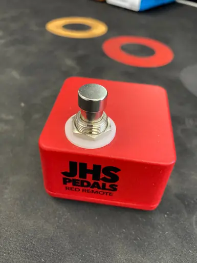 Used JHS Pedals RED REMOTE Guitar Effects Pedal Modern