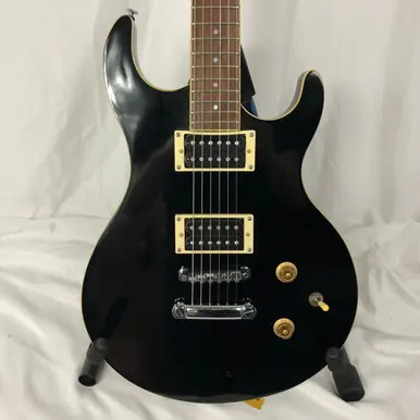 Markdown Used Silvertone DC HH Double Cut Electric Guitar Black 6-String
