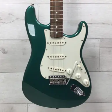 Best Price Used Fender AVRI 62 STRATOCASTER SHERWOOD 1998 S Type Electric Guitar Green 6-String