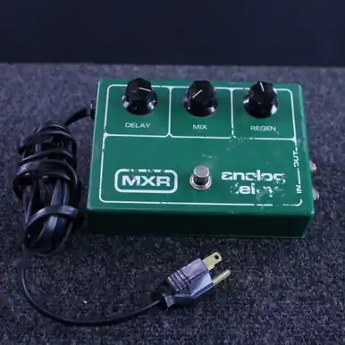 Bargain Used MXR MX118 VINTAGE ANALOG DELAY Vintage Delay Pedal