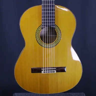 Used JUAN MOLINA VALENCIA 85 CLASSICAL Laminate Top Acoustic Guitar Natural Markdown