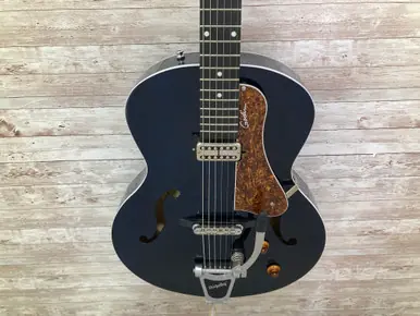 Used Godin 5TH AVE NIGHT CLUB Semi-Hollow Electric Guitar Blue 6-String Sale