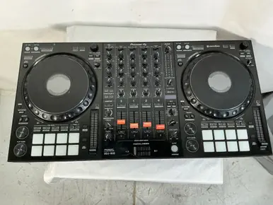 Authentic Used Pioneer DDJ-1000 REKORD BOX Beat Production