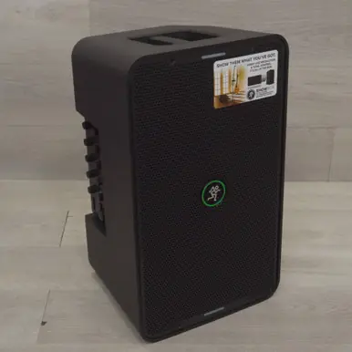 Clearance Used Mackie Showbox Speaker Cabinet
