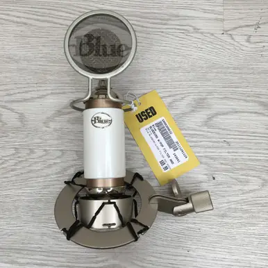 Used Blue BLUEBIRD W/POP FILTER AND SHOCKMOUNT Condenser Microphone Trending