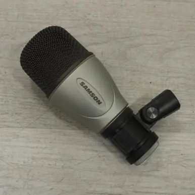 Shop Now Used Samson Q KICK Dynamic Microphone