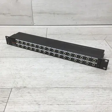 Super Sale Used Tascam PB-32P RACK MOUNT PATCHBAY Pro Sound Effects Unit