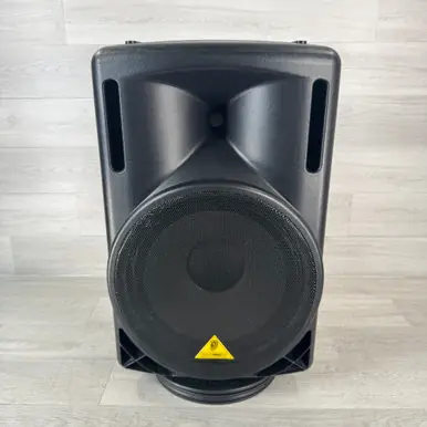 Original Used Behringer Eurolive B215D - 550-watt 15-inch Powered Speaker - Local Pickup Only