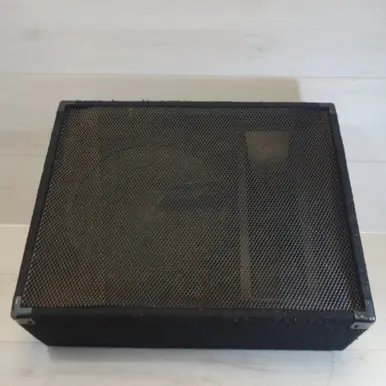 Fast Shipping Used Peavey PV12M Speaker Cabinet